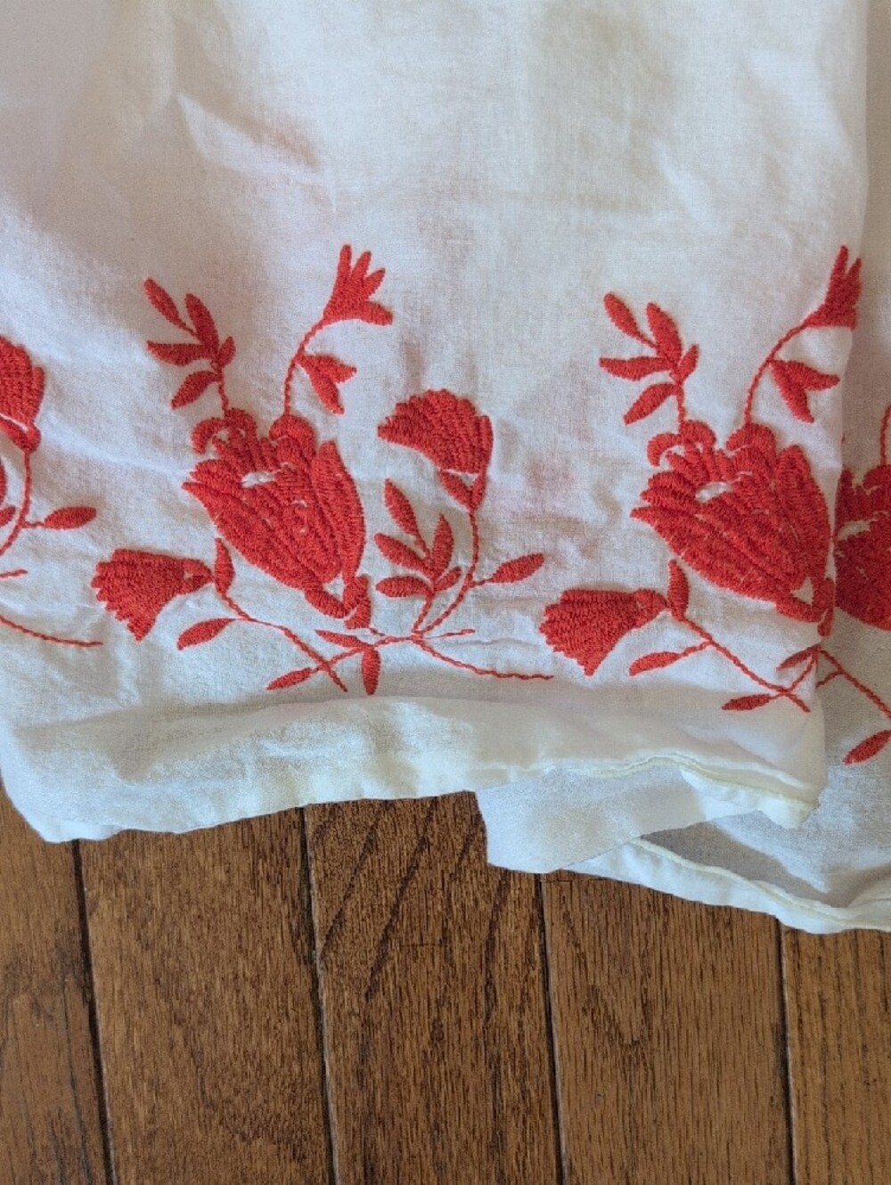 Old Navy White Tiered Skirt with Orange Floral Border - Picture 2 of 4
